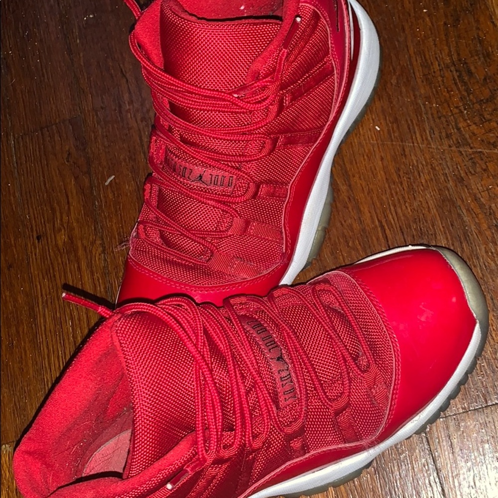 Air Jordan 11 Retro gs “Win like 96”